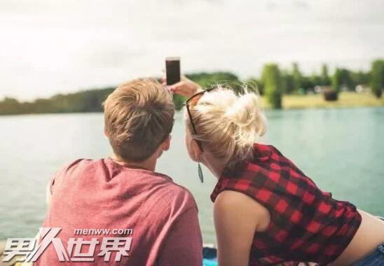 女人想让你睡她的信号 这几个暗示男生一定要懂