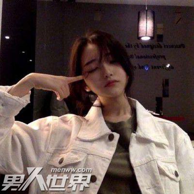 长途汽车里的艳遇故事 我在车上靠着帅哥的肩膀睡着了