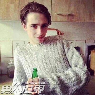 男人超过三天不联系你说明什么 他若爱你就不会冷落你