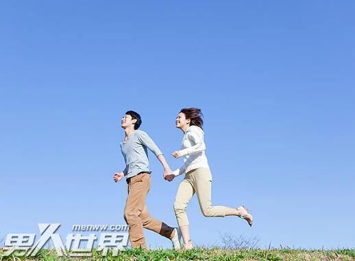 男生让你叫老公的原因 男生听到女友叫老公是什么感觉
