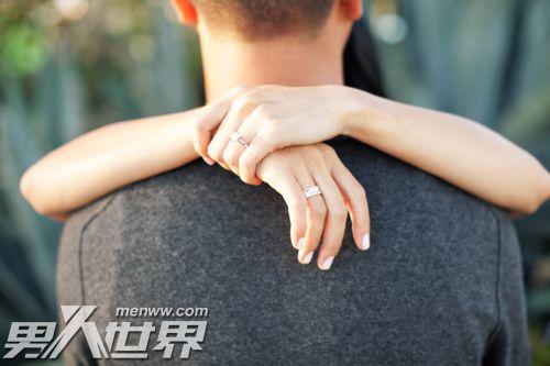 男人和女人的爱情观有何不同 成熟男人会怎样对待喜欢的人