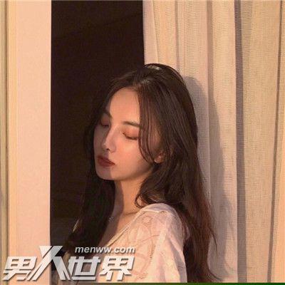 女教授的隐秘魅力让我着迷 与大学女老师暧昧收获很多