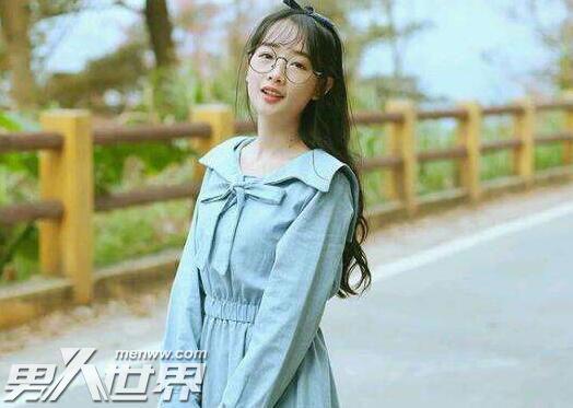 我和空姐网络上的邂逅 相处过后让我对她深情难忘