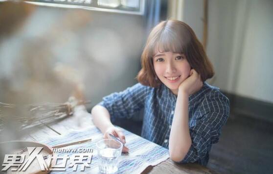 我和空姐网络上的邂逅 相处过后让我对她深情难忘