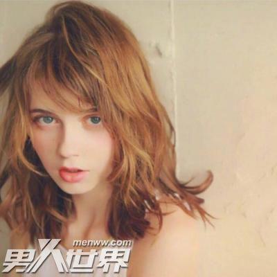 男生会随便摸一个女生的头吗 男生摸你头代表什么